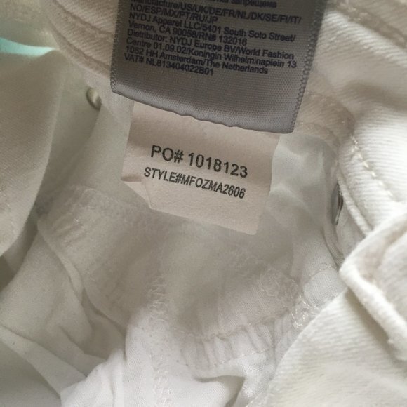 NYDJ Marilyn Straight Ankle Cuffed Jeans OPTIC WHITE SIZE 6 - Picture 13 of 13